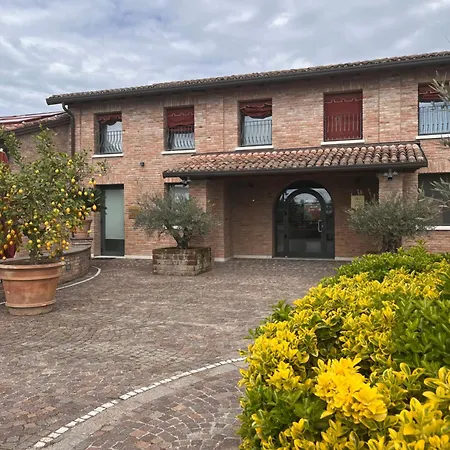 Agroturismo La Sapienza *